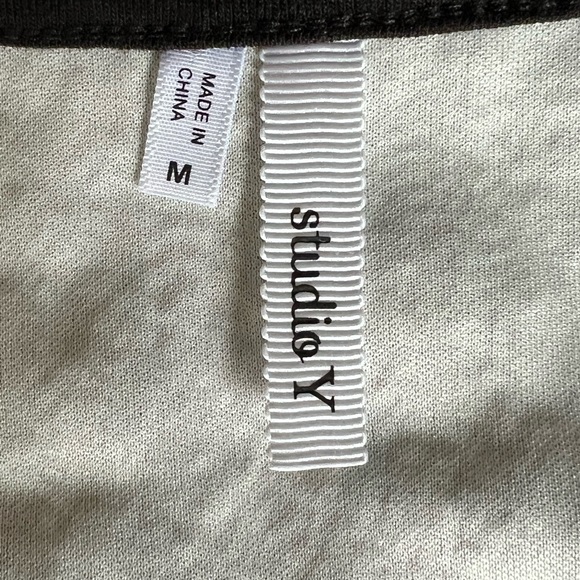 Lace Overlay Peplum - Picture 3 of 3